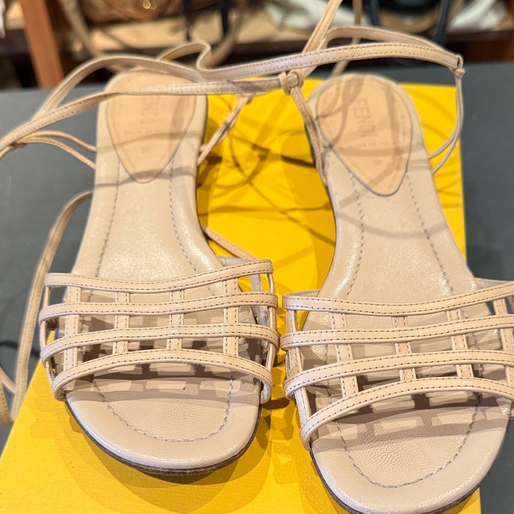 Fendi Elegant Beige Strappy Sandals